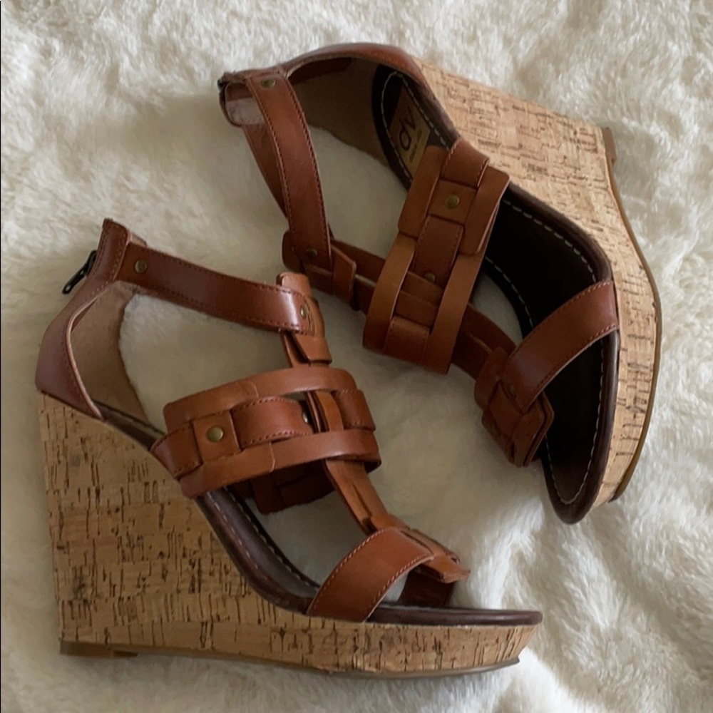 Dolce Vita brand wedges